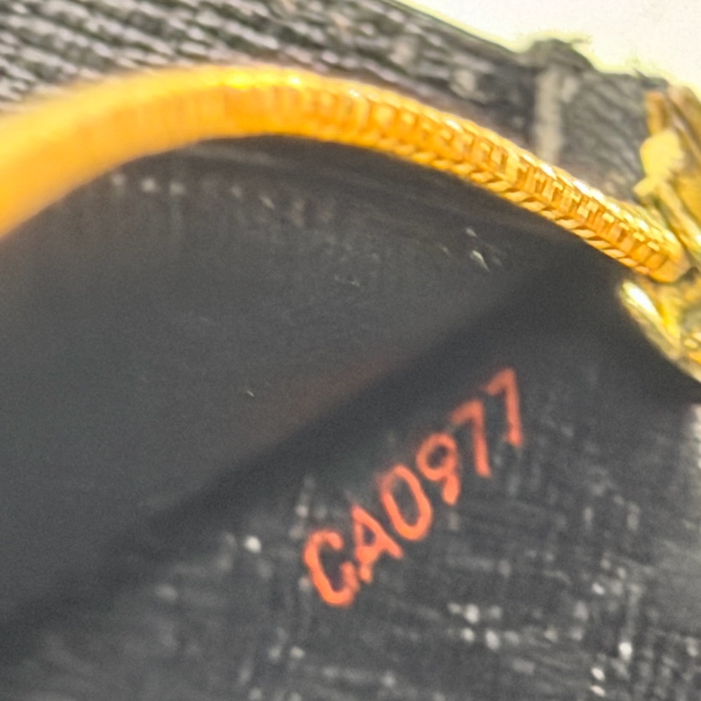 Louis Vuitton Black Epi Sarah Wallet - Picture 9 of 9